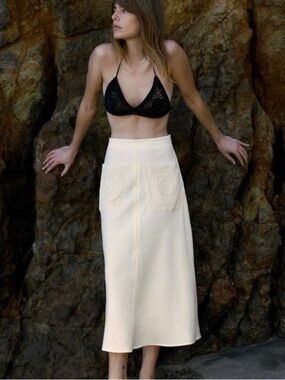 Zara CROCHET MIDI SKIRT. Cream. Size XS. New with Tags.